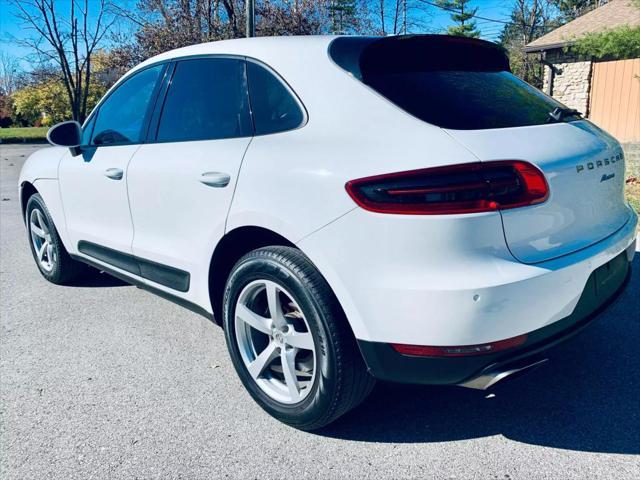 2018 porsche macan base