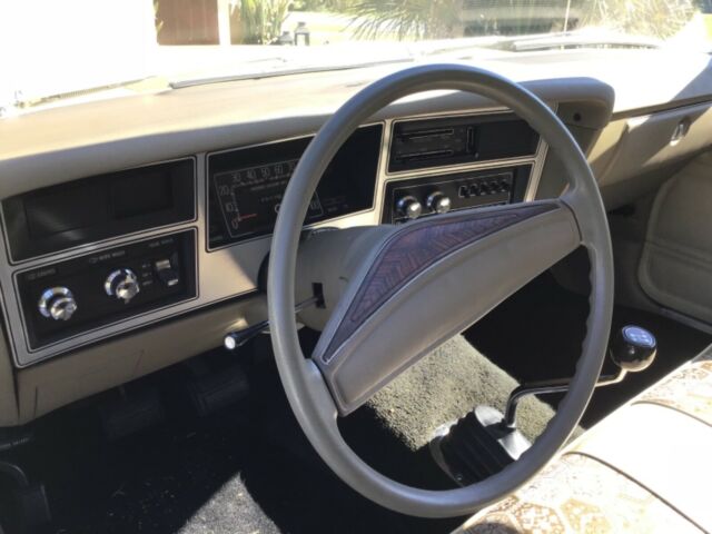 plymouth volare 1977 like new