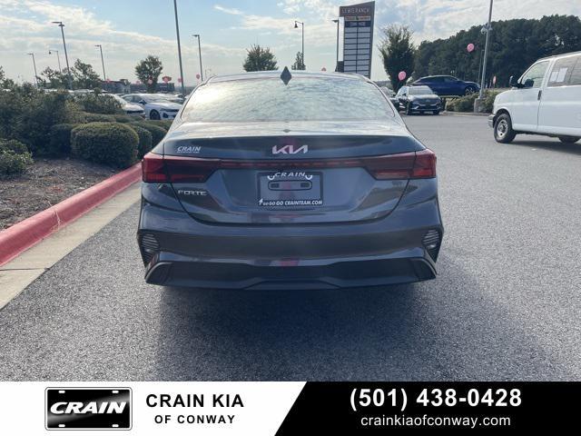 2023 kia forte lxs