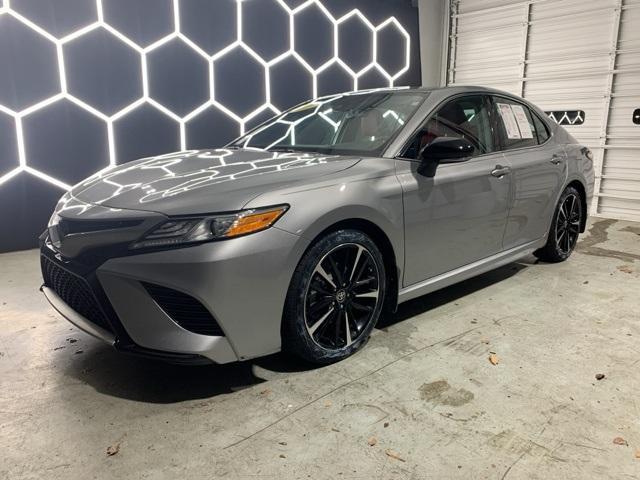 2020 toyota camry xse