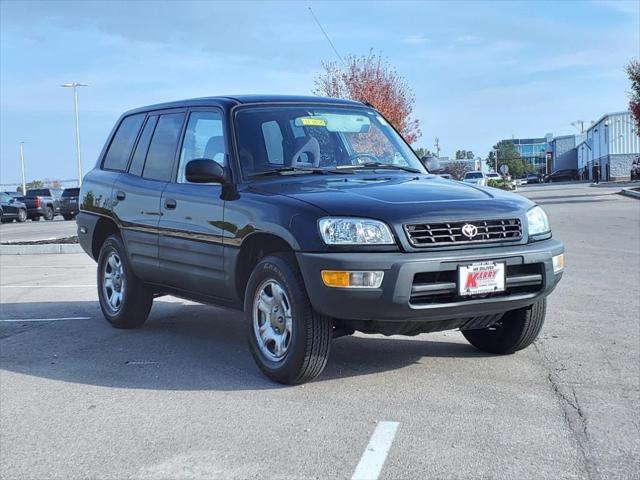 1999 toyota rav4 base