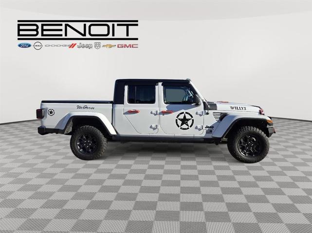 2023 jeep gladiator sport