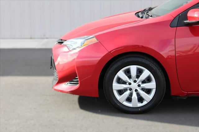2019 toyota corolla le