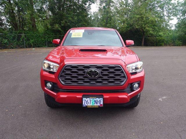 2022 toyota tacoma trd sport