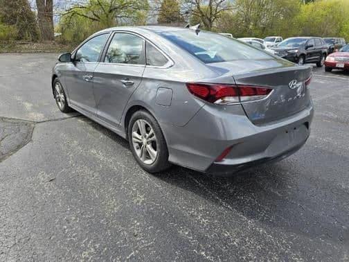 2018 hyundai sonata sel in sheboygan, wisconsin