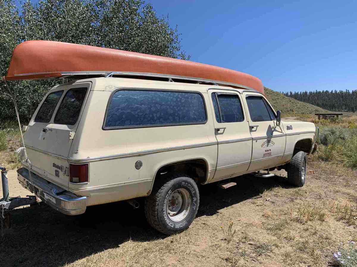 1977 gmc suburban sierra grande 15, tan 4wd automatic