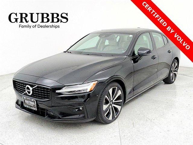 2022 volvo s60 b5 momentum