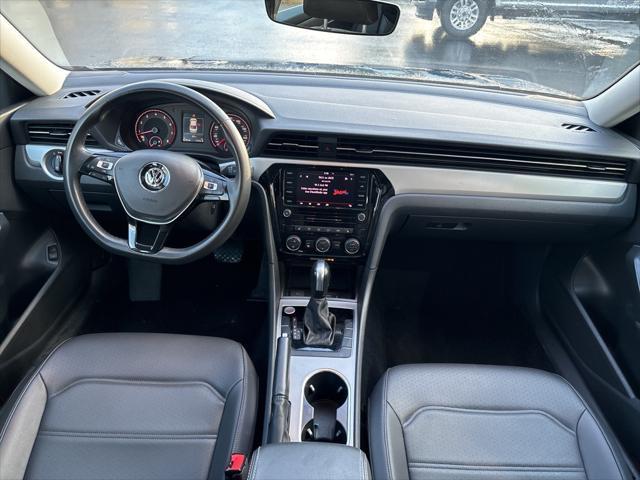2021 volkswagen passat 2.0t se