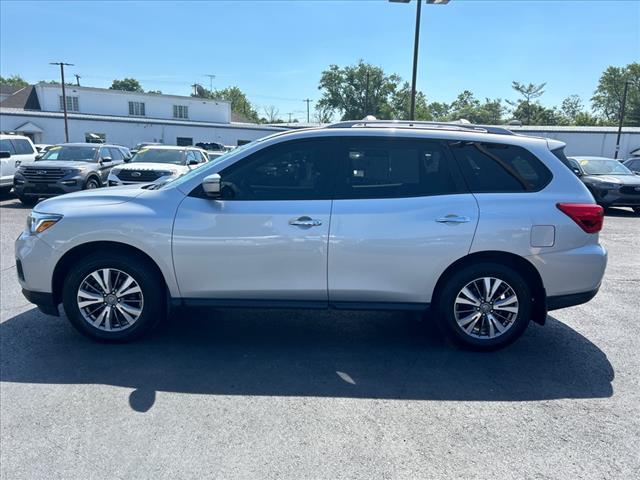 2019 nissan pathfinder sv