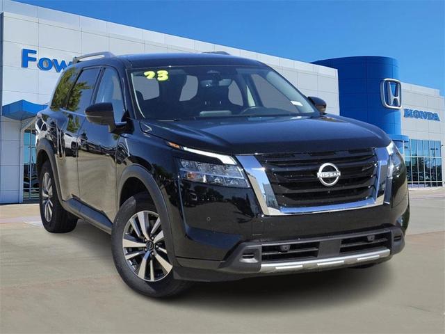 2023 nissan pathfinder sl