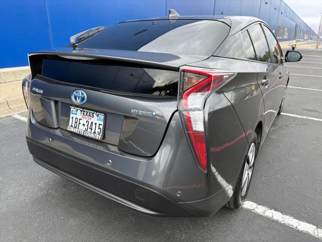 2017 toyota prius four