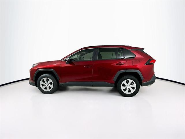 2021 toyota rav4 le