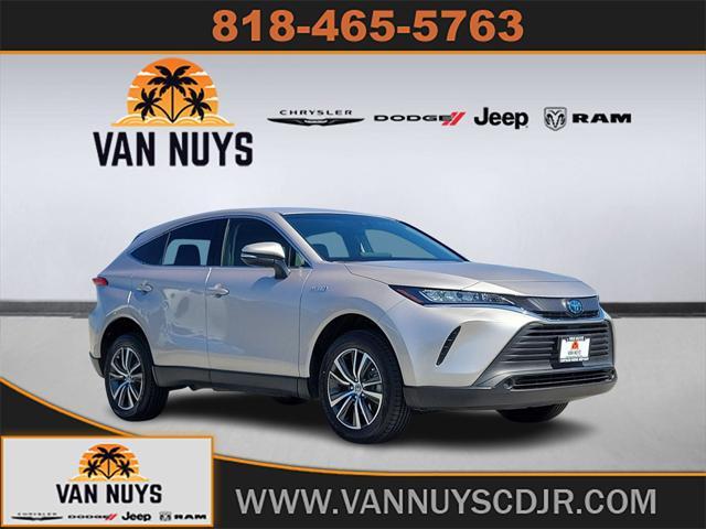 2021 toyota venza le