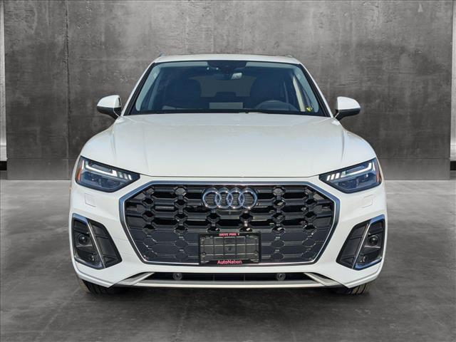 2024 audi q5 45 s line prestige