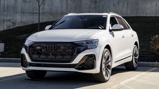 2025 Audi Q8