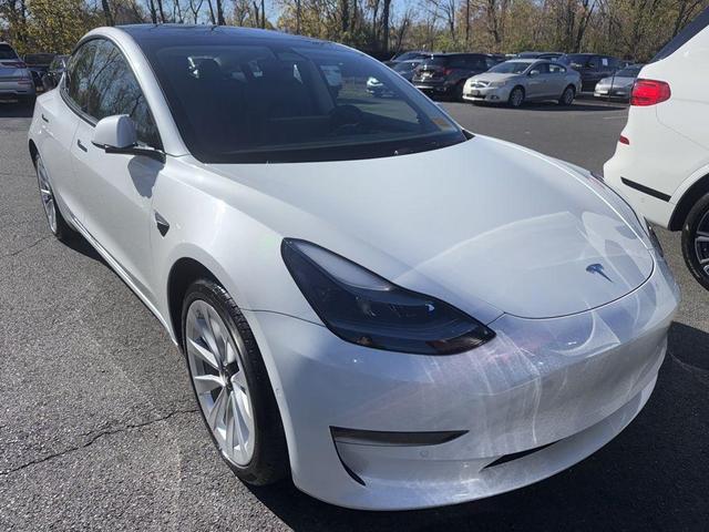 2022 tesla model 3 base