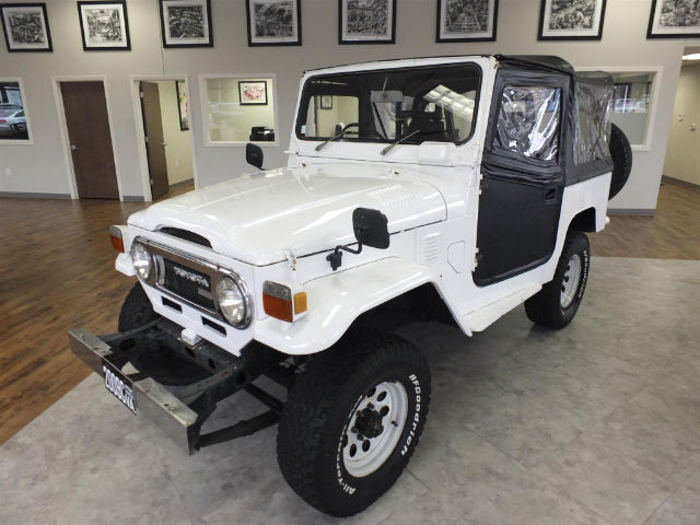 1977 toyota landcruiser bj/fj40 - runs/drives great! unique right hand drive!