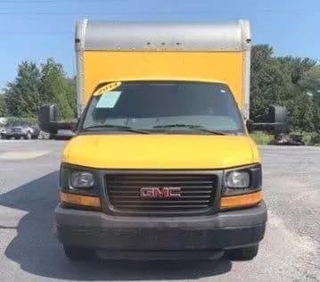2014 gmc savana commercial cutaway in manhattan, new york