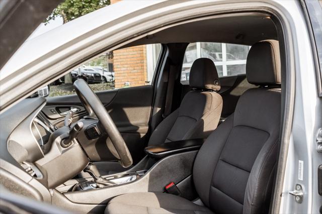 2018 chevrolet malibu 1ls