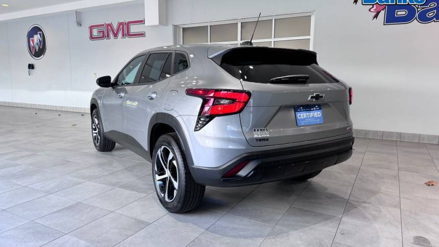 2024 chevrolet trax rs