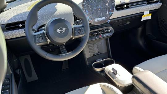 2025 Mini Hardtop