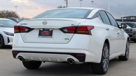 2025 Nissan Altima