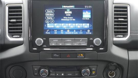 2024 Nissan Navara (Frontier) sv