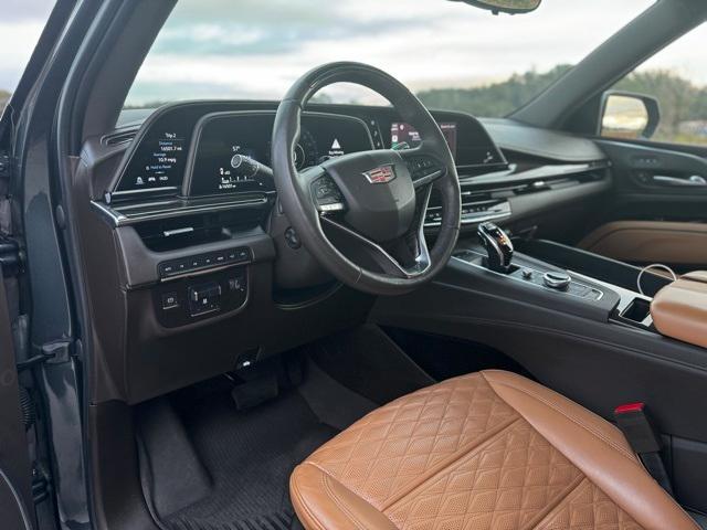 2021 cadillac escalade esv sport