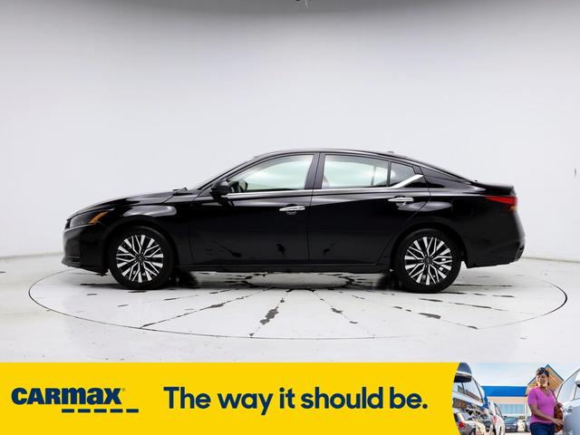 2024 nissan altima sv