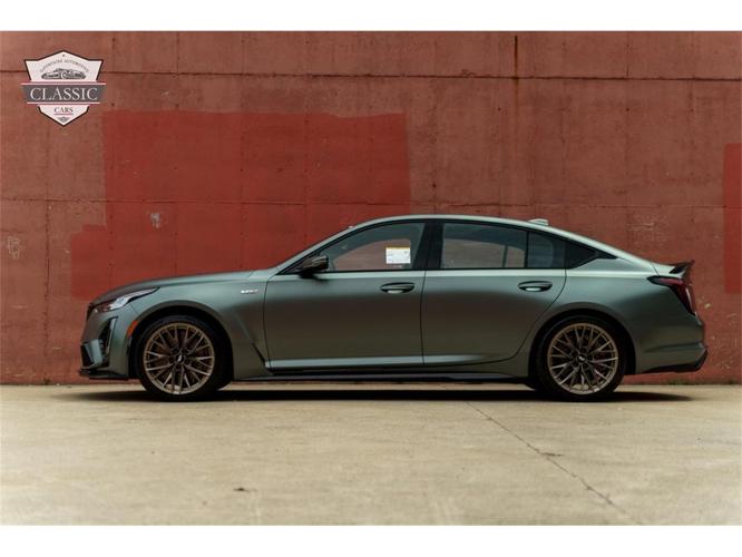 2022 cadillac ct5 in milford, michigan