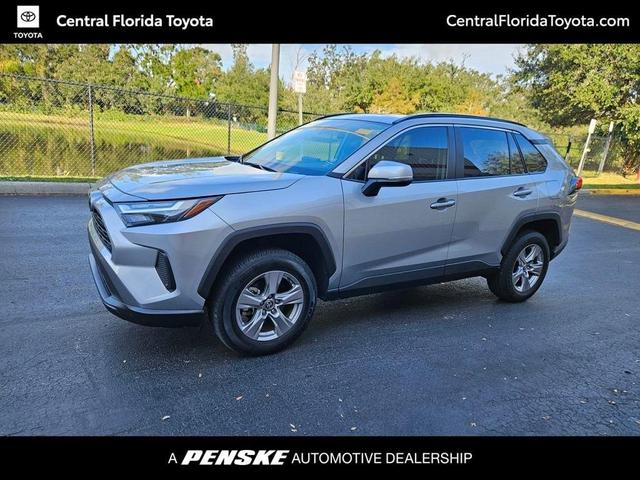 2022 toyota rav4 xle