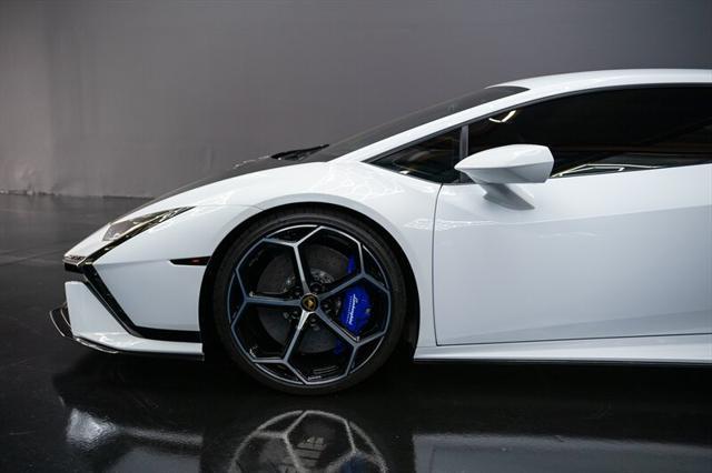 2023 lamborghini huracan tecnica coupe