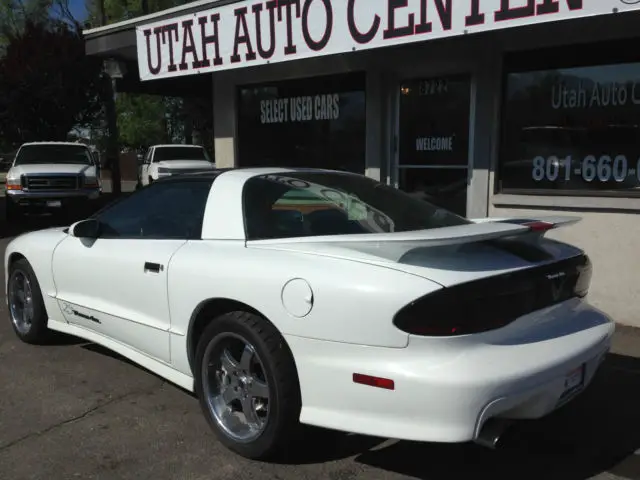 1994 pontiac firebird trans am coupe 2-door 5.7l 25th anniversary edition
