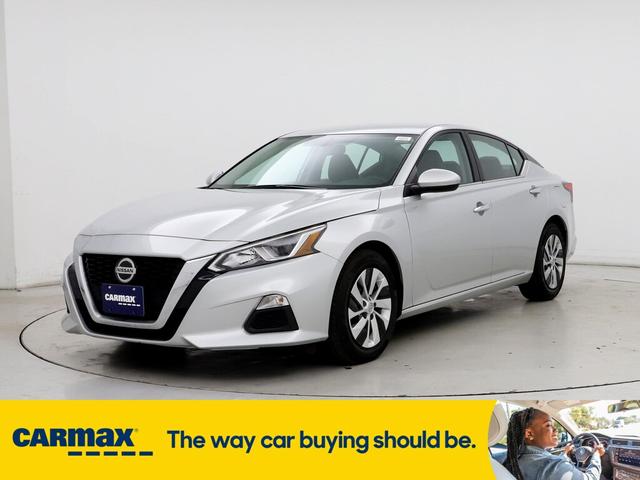 2020 nissan altima s