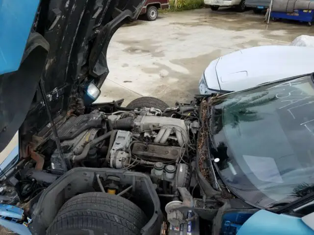 corvette 1989 parts car, clean title, w engine, transmission, chassis etc