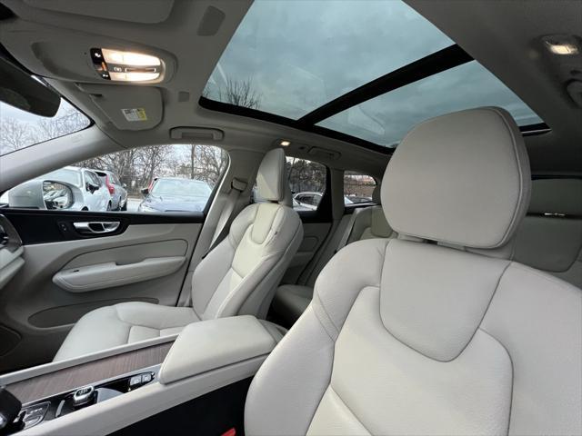 2022 volvo xc60 t mulliner