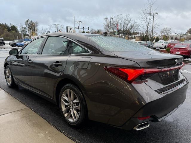 2019 toyota avalon xle