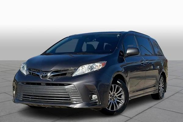 2018 toyota sienna in denver, colorado