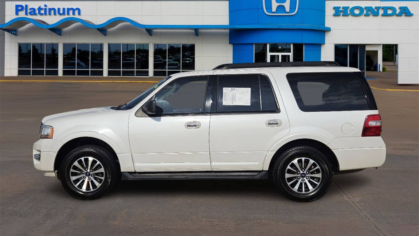2017 ford expedition xlt