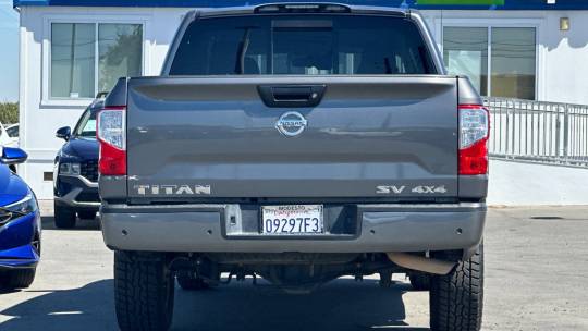 2021 Nissan Titan