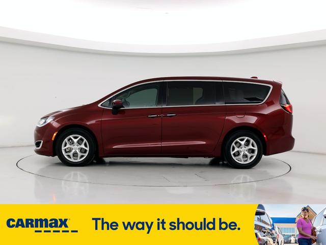 2017 chrysler pacifica touring l-plus
