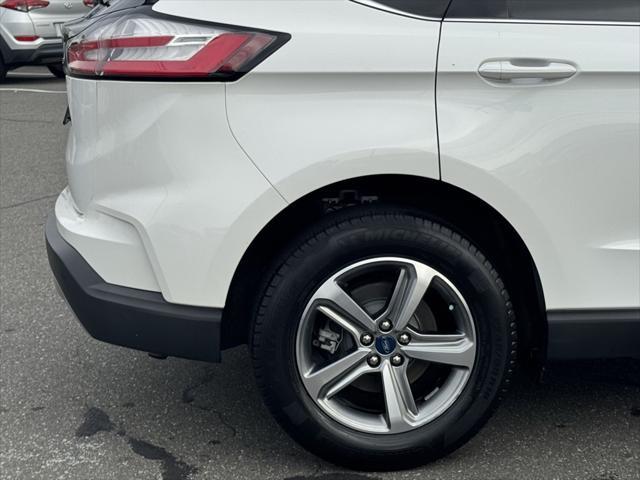 2021 ford edge sel