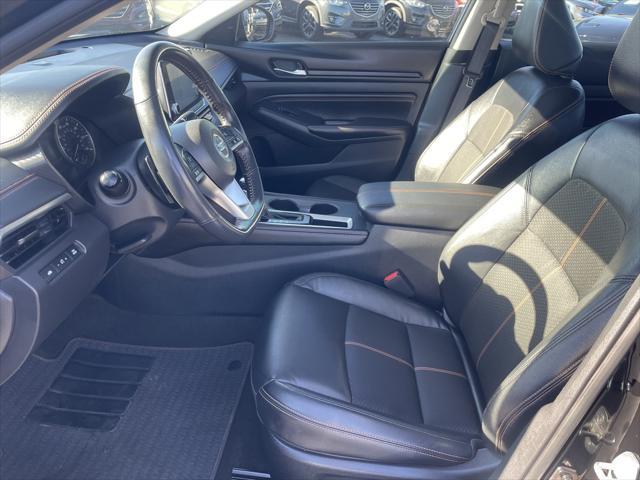 2022 nissan altima 2.5 sr