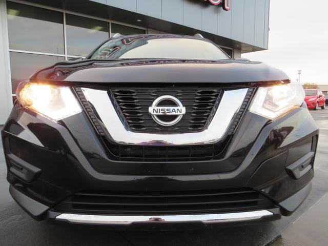 2017 nissan rogue sv sport utility 4d