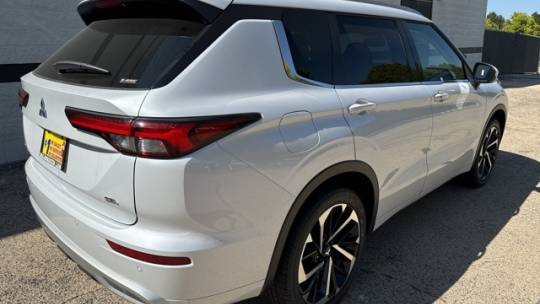 2024 Mitsubishi Outlander