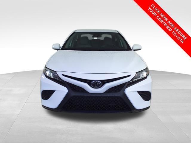 2020 toyota camry se