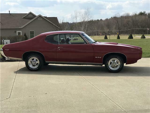 1969 pontiac gto matador red 2 door 400/350 automatic