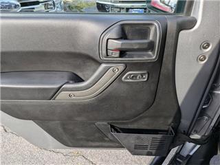 2017 Jeep Wrangler s