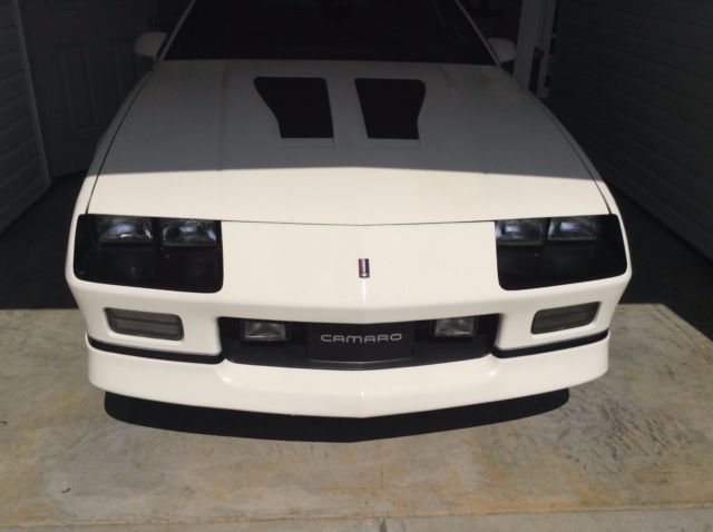 1986 camaro iroc z28 tpi 21k original miles car