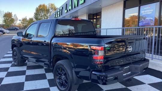 2023 nissan frontier sv